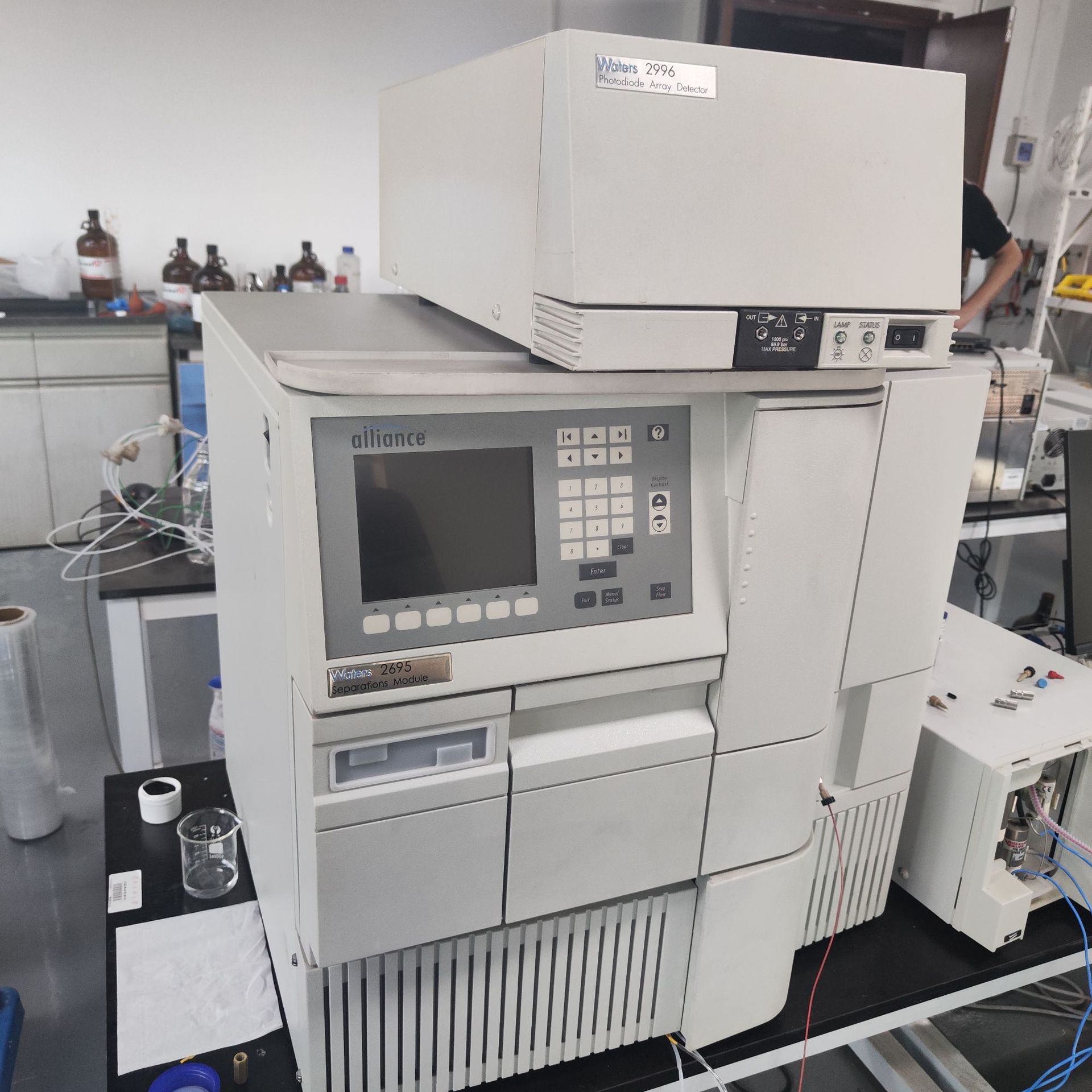 山东济南 沃特斯2695液相色谱仪 分析仪器 二手设备