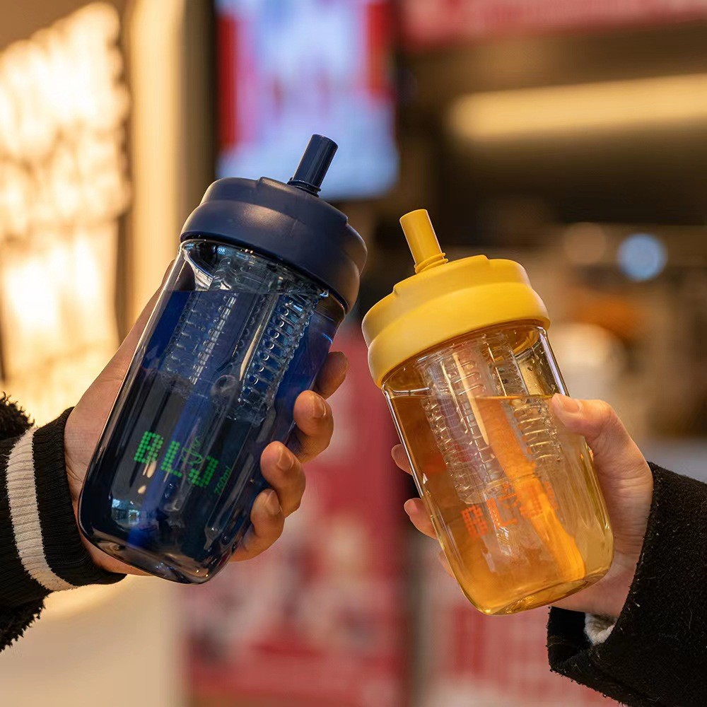 Tecnología de Shanghe Taza de té de flores Taza de plástico de separación de té portátil Taza de agua de paja para niños Taza de té de oficina portátil
