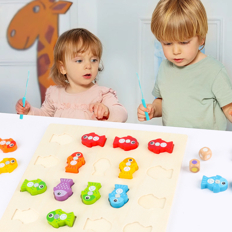 Kindergarten bebé peces juguetes educación temprana multifuncional para niños rompecabezas de madera pensamiento color juguetes cognitivos al por mayor