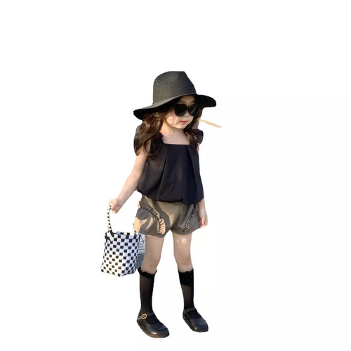 Korean children's summer fashion set stylish trendy black spaghetti strap top and shorts trendy influencer two-piece set