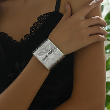 �͹Ů����L�ٔ�����������C�֭h���|�͹���ˇ��K���