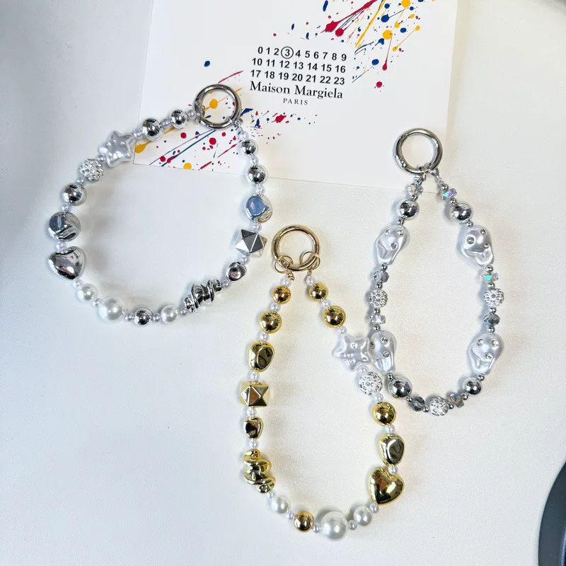 Retro phone case pearl, keychain, universal bag accessory