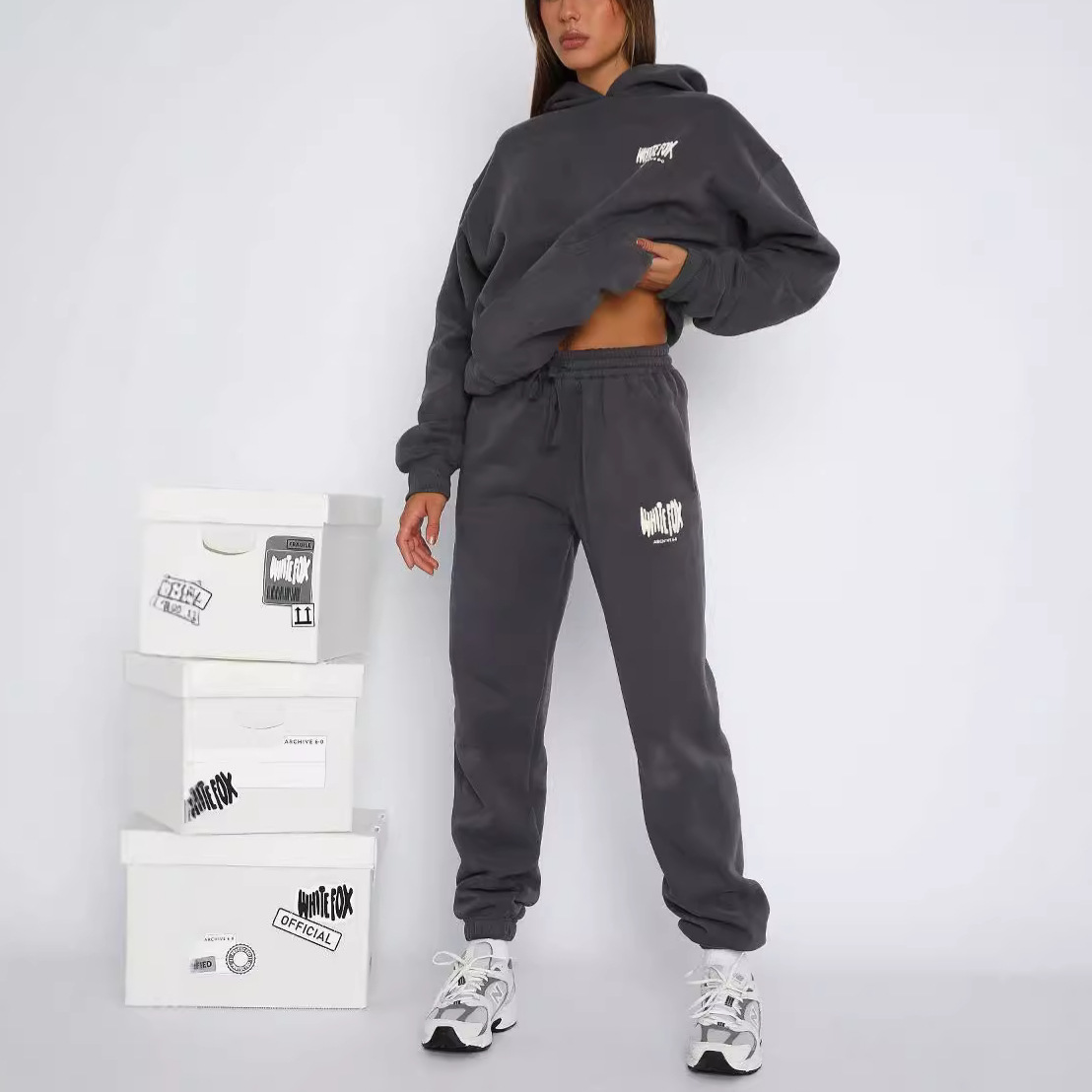 유럽과 미국의 섹시한 여성 국경 아마존 새로운 거리 패션 후드 가을 겨울 스웨터 세트