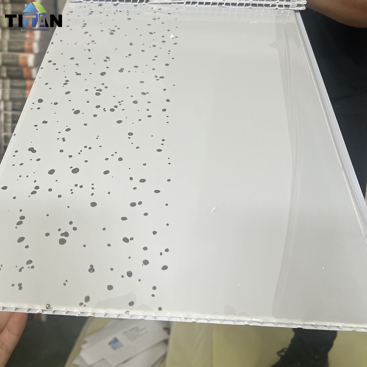 Mercado de Colombia Cielo Raso Pvc 300x8x5950mm techo techo tira de plástico cocido