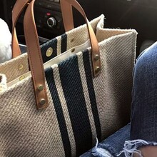 ���Q��Ʒ�|Ů��2025�¿��n���������ذ��I�̄�ͨ�چμ�б�淫��