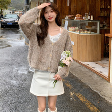 大朗毛衣工厂批发秋冬淑女咖啡色v领长袖单排扣羊毛马海毛针织衫