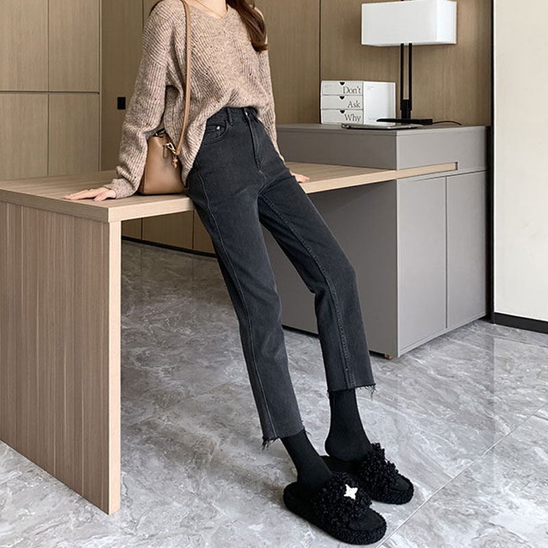 Black and Gray Straight-Leg Jeans for Women, 2026 Spring New Style, Petite High-Waisted Slimming Cropped Frayed Hem Cigarette Pants