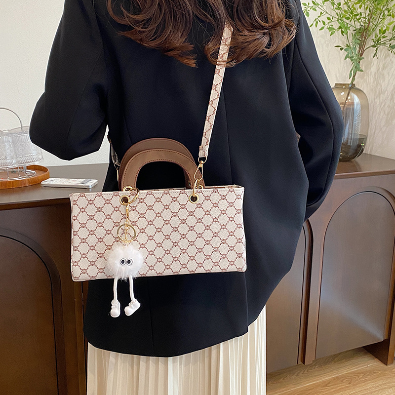 2024 otoño ocio nueva tendencia de moda simple bolso de mano estética de hombro bolso pequeño bolso cuadrado bolso de mujer