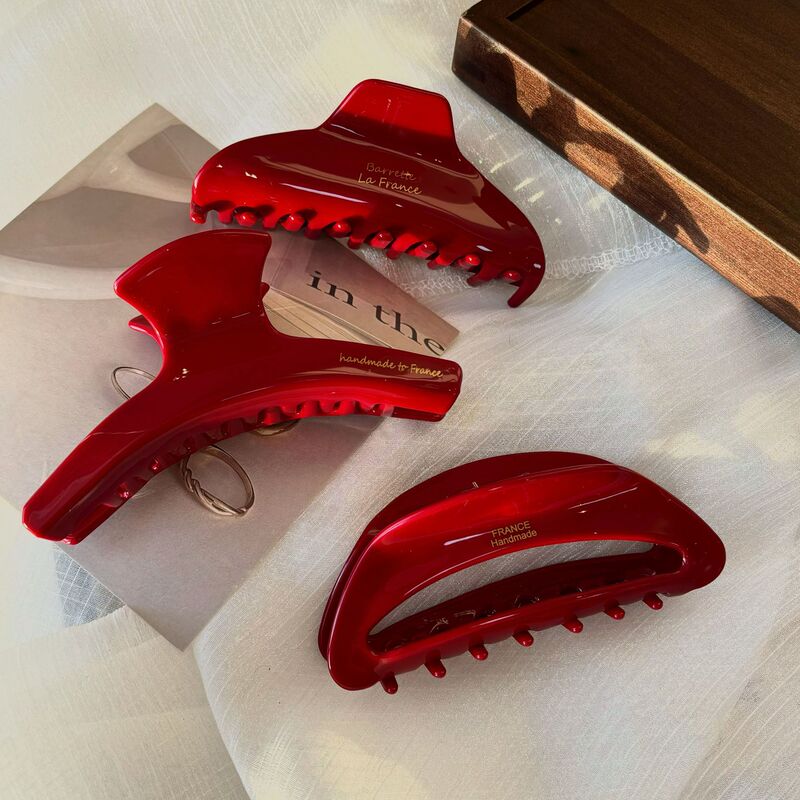 South Korea France letters high-grade red acetate large gripper highlight look back head updo shark clip hair accessories