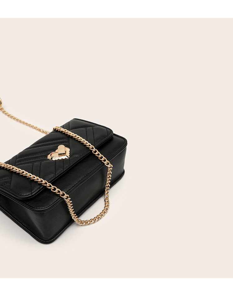 Borsa a tracolla donna versatile con ricamo e catena alla moda_voghion.com