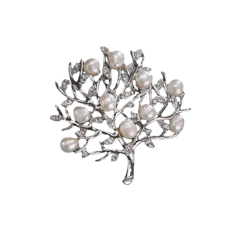 Organic retro brooch pearl