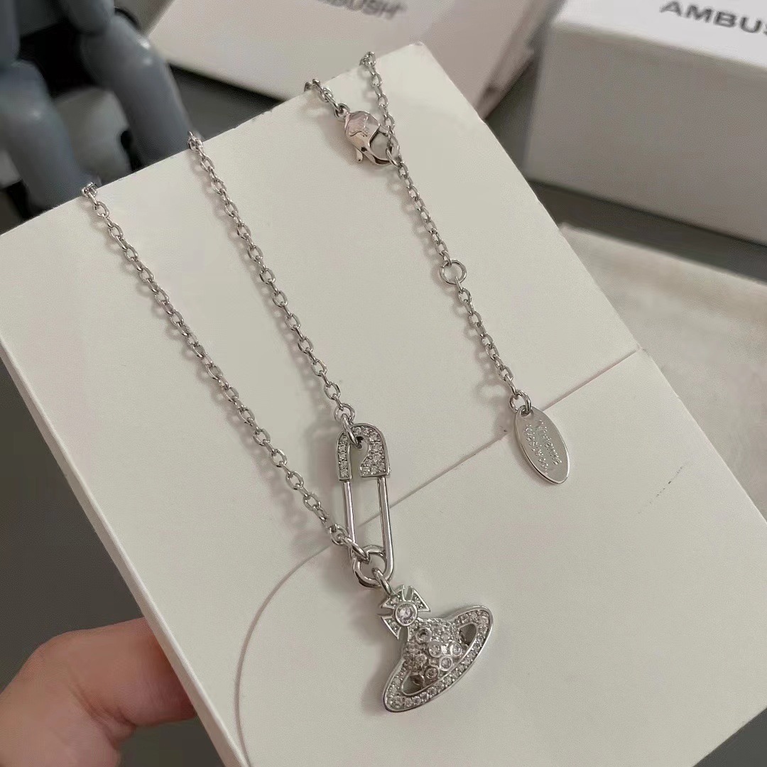 Empress Dowager Full Diamond Saturn Pin Chain Necklace Women's Hollow Shine Paper Stacked Clavicle Chain High Version