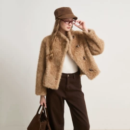 女式毛呢外套;女式皮衣;其他短外套