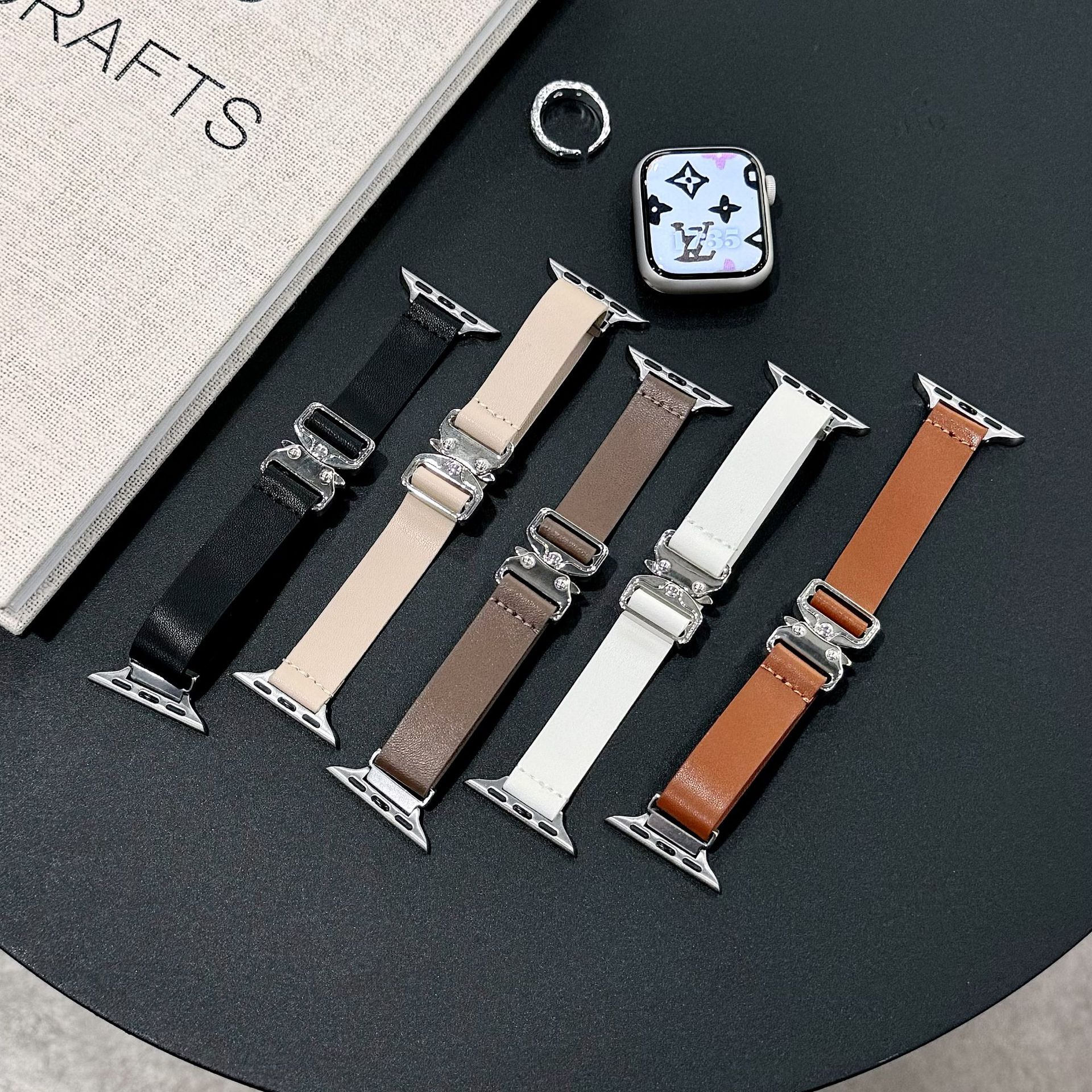 Thin Leather Lock Strap for s10 Apple Watch applewatch Women's iWatch98765 Generation SE