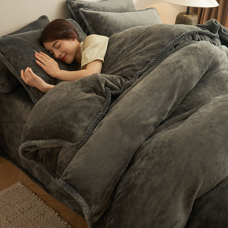 Winter Milk Velvet Bed Four-Piece Set Thickeneded Coral Velvet Quilt Cover Bed Sheetss Bedding Three-Piece Set Autumn and Winter 2024 New Style