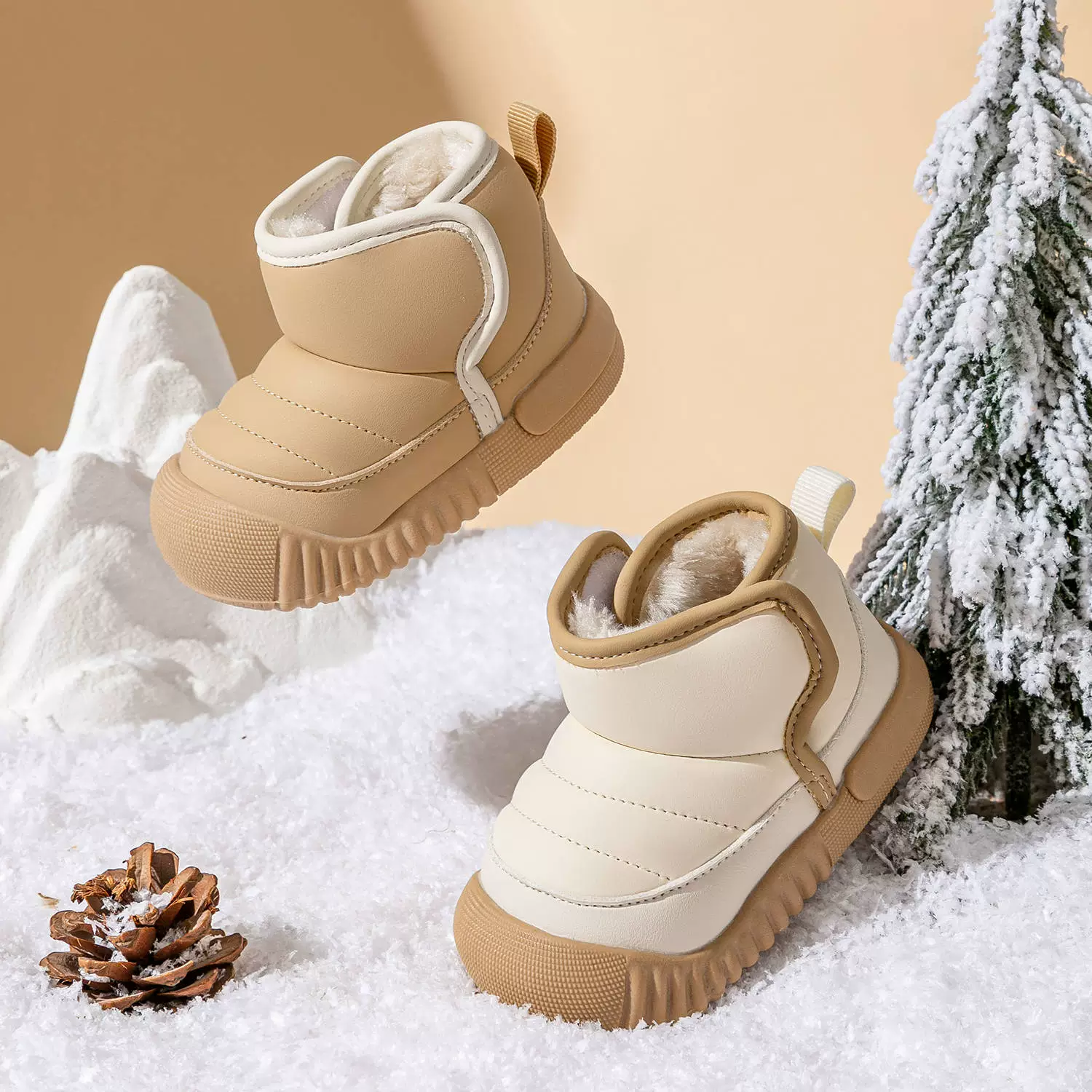 Детские новые бархатные теплые снежные сапоги для детей осенью и зимой толстые наружные детские нескользящие мягкие ступенчатые хлопчатобумажные туфли