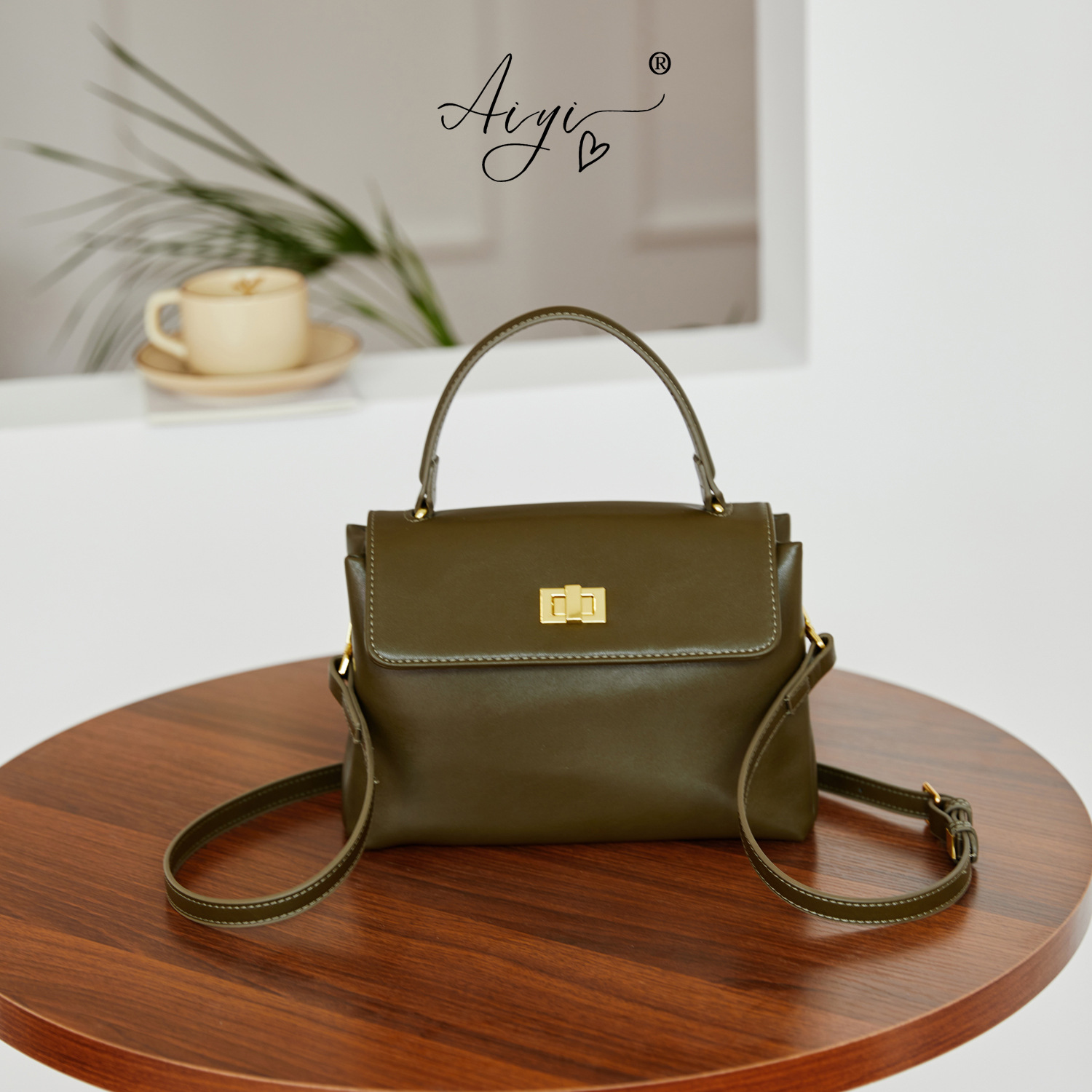 New Cross-border Women's Bag, High-end and Versatile, Single Shoulder Crossbody Bag, Niche Soft Leather Texture, Women's Hand-held Small Square Bag_voghion.com