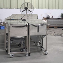 现货出售100公斤储料桶不锈钢塑料储料箱佛山周转料桶送货料斗