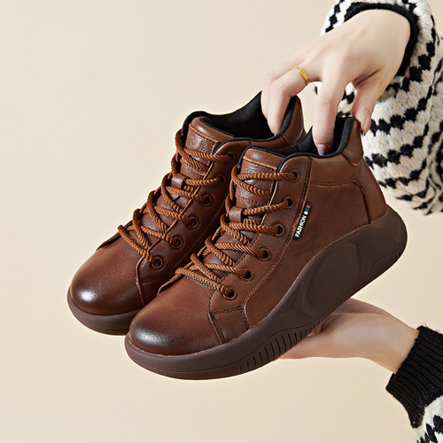 Autumn and winter non-slip maternity shoes, genuine leather shoes, women's soft-soled running travel shoes, comfortable middle-aged and elderly mother's sports shoes for women