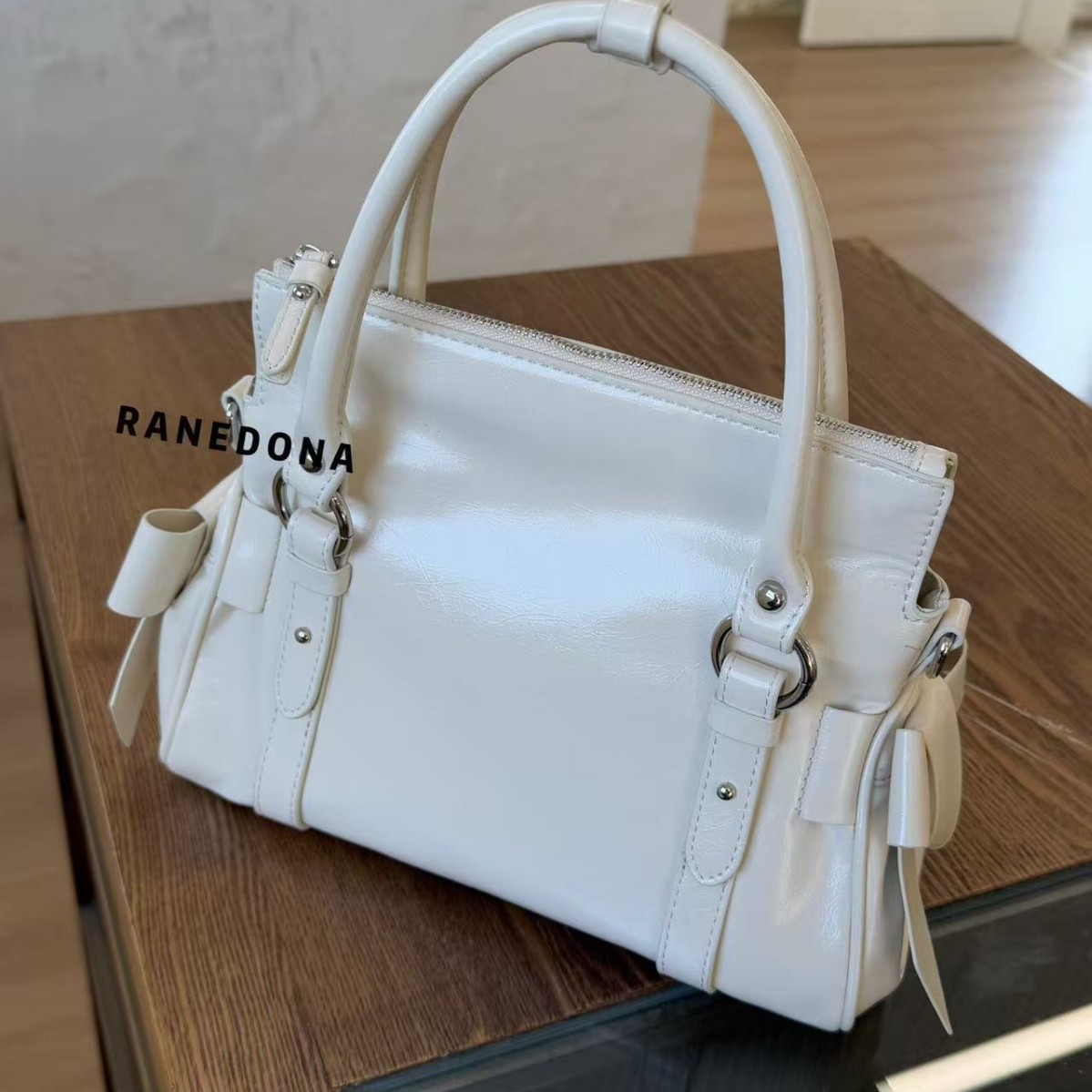 2026 New Bow Knot Motorcycle Bag Trendy Sweet Cool Handbag Large Capacity Commuter Shoulder Crossbody Bag For Women - Thumbnail 2