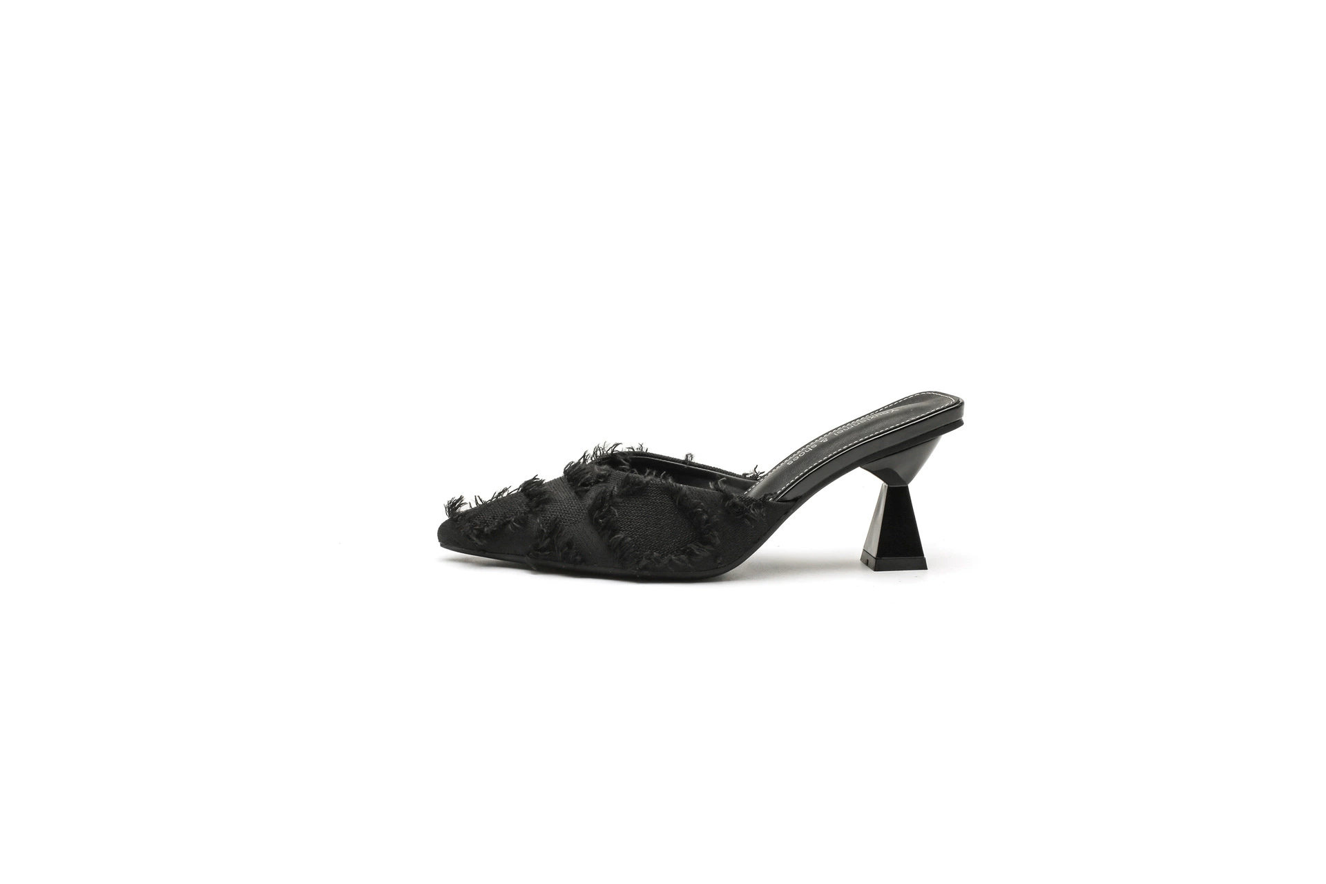 6777-3 Maomaoge small fragrance style thin heel pointed toe temperament light luxury old money style new spring shoes versatile high heels for women