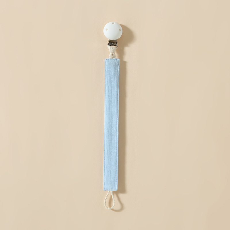 Light blue (pacifier clip)