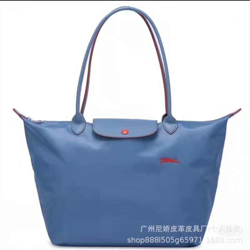 Anniversary light blue (564)