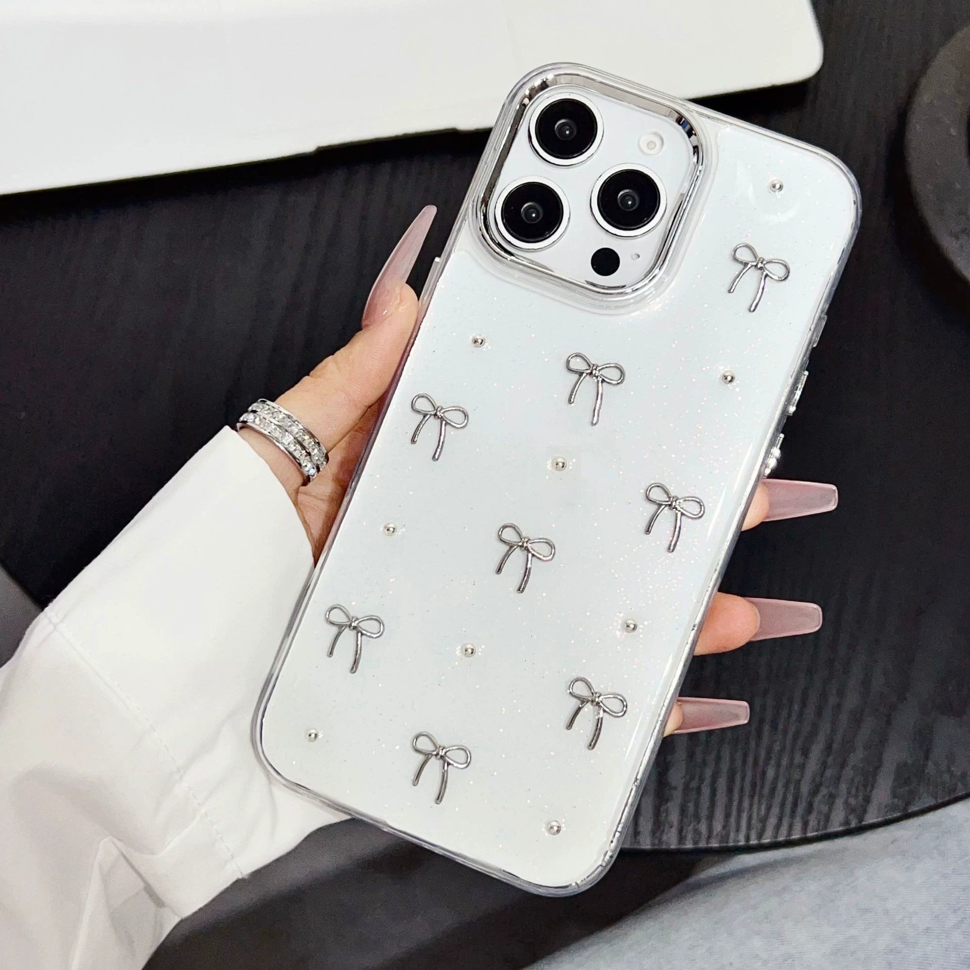 Phone case, iphone, 17 pro max, flowered, fall protection, 14/15