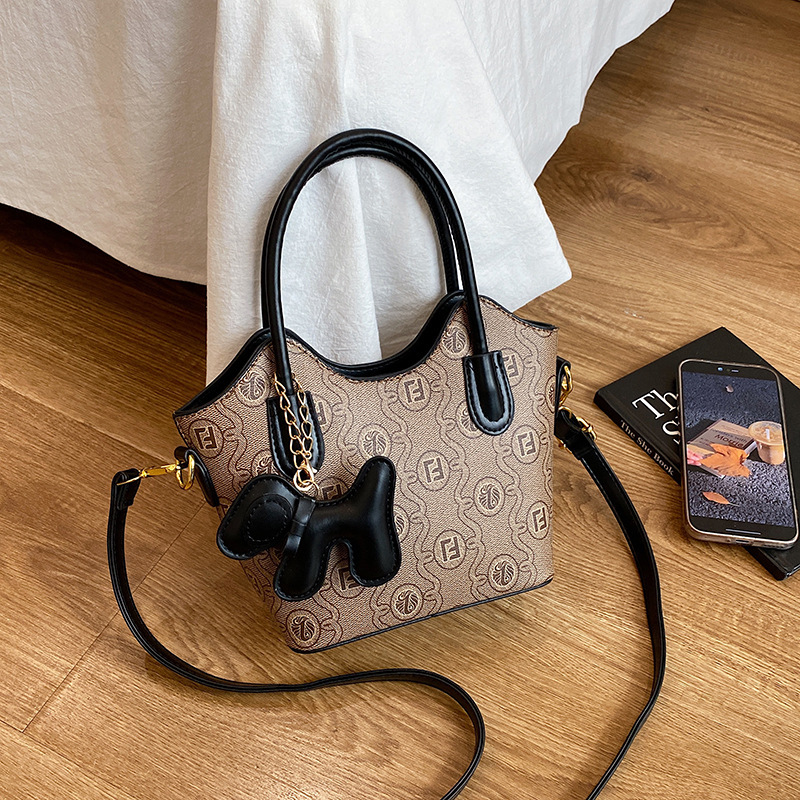 Fashionable Printed Bucket Bag Korean Style Simple Women's Bag 2026 New Autumn Winter Basket Handbag Single Shoulder Crossbody Bag Fashionable Printed Bucket Bag Korean Style Simple Women's Bag 2026 New Autumn Winter Basket Handbag Single Shoulder Crossbody Bag