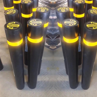 Customized Guangzhou Style Car Blocking Column Cast Iron Octagonal Roman Column Sidewalk Isolation Warning Column Manufacturer Supply