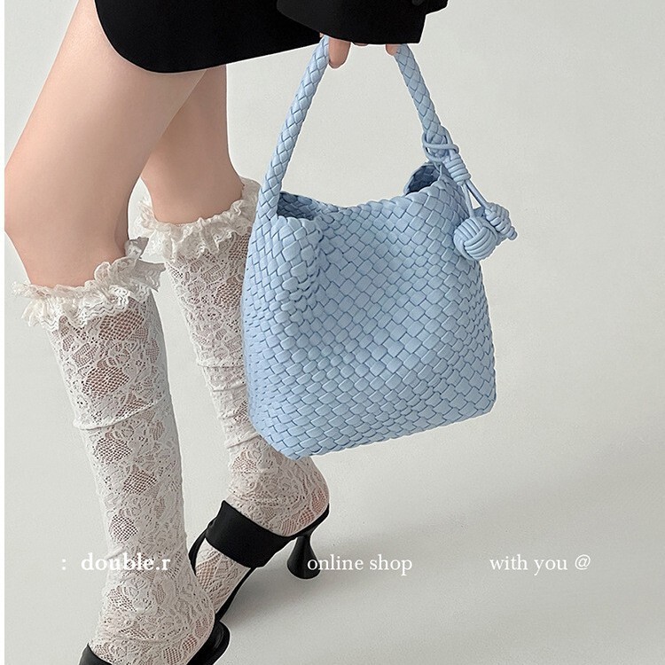 Brazilian Xiaorui Stylish Bag, Summer Style Handmade Woven Small Bucket Bag, 2026 Summer Women's Bag, Base Length 23cm Brazilian Xiaorui Stylish Bag, Summer Style Handmade Woven Small Bucket Bag, 2026 Summer Women's Bag, Base Length 23cm