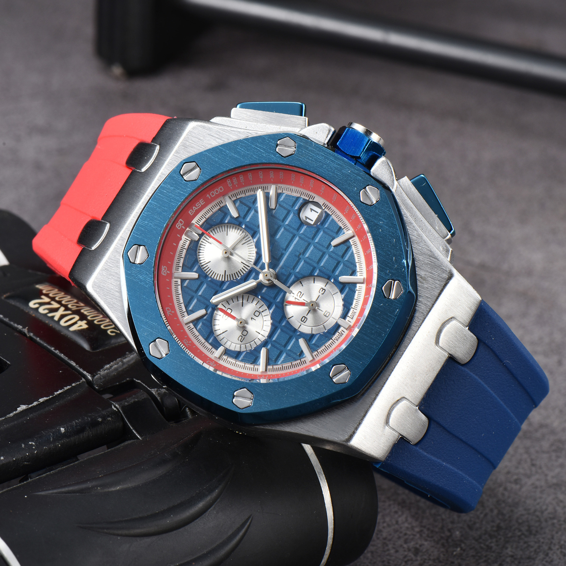 fashionable high-end quartz silicone men's watch
