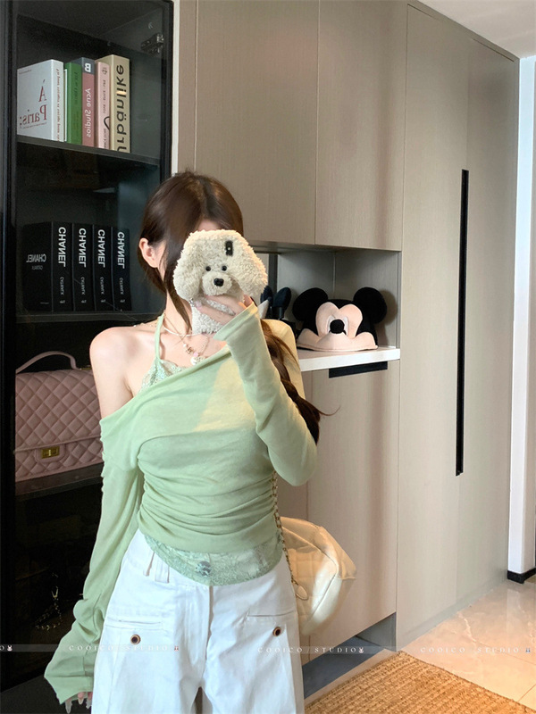 白色斜肩长袖T恤女早秋假两件蕾丝挂脖打底衫内搭短款露肩小上衣|undefined
