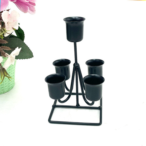 Factory direct sales European iron candlesticks romantic time lanterns candlelight dinner ornaments bar decoration wedding candlesticks