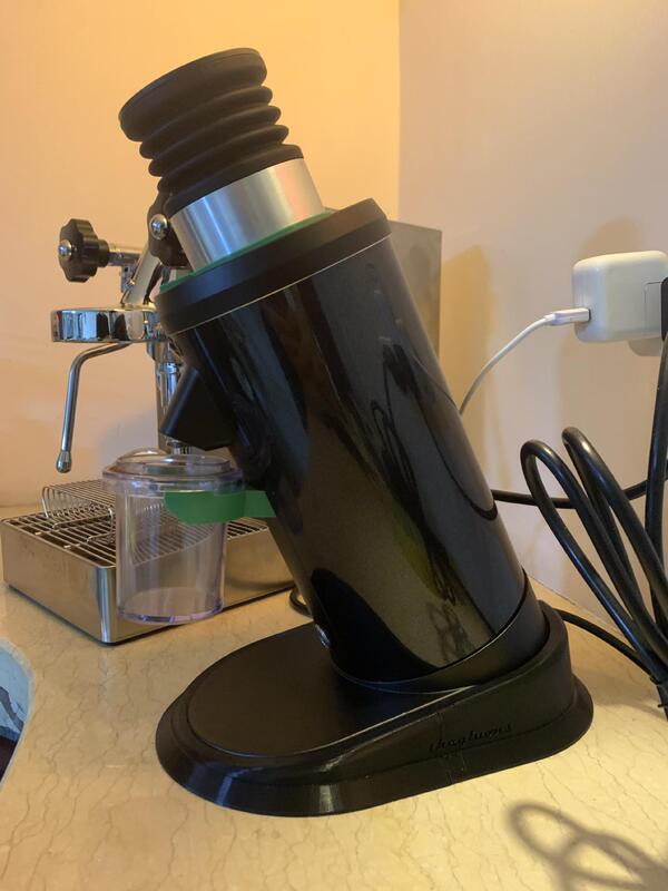 dF64 Coffee Grinder Italian 3d Printing Accessories Modified to Reduce Residual Powder Flying Powder Outlet Block Black and White