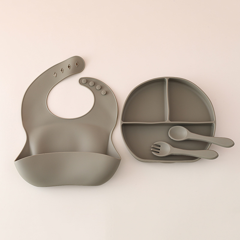 Juego de vajilla de silicona para bebés, vajilla de alimentación para bebés recién nacidos, plato de comedor de rejilla dividida de silicona, babero de tazón de alimentos al por mayor