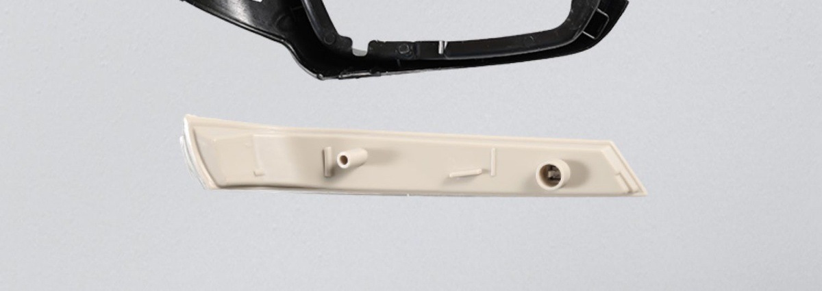 Suitable for 2014-2019 Hyundai Mistra rearview mirror housing, reflector lens frame, turn signal, exterior reversing mirror accessories