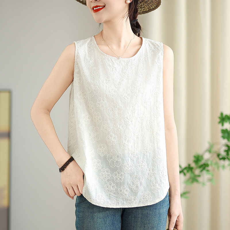 Wholesale New Chinese Style Cotton Embroidered Comfortable Simple Vest Beige Embroidered Sleeveless Top for Women