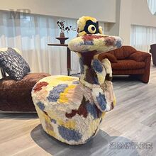 唐老鸭溜溜鸭凳子动物造型休闲椅子带滑轮客厅装饰大摆件乔迁礼物