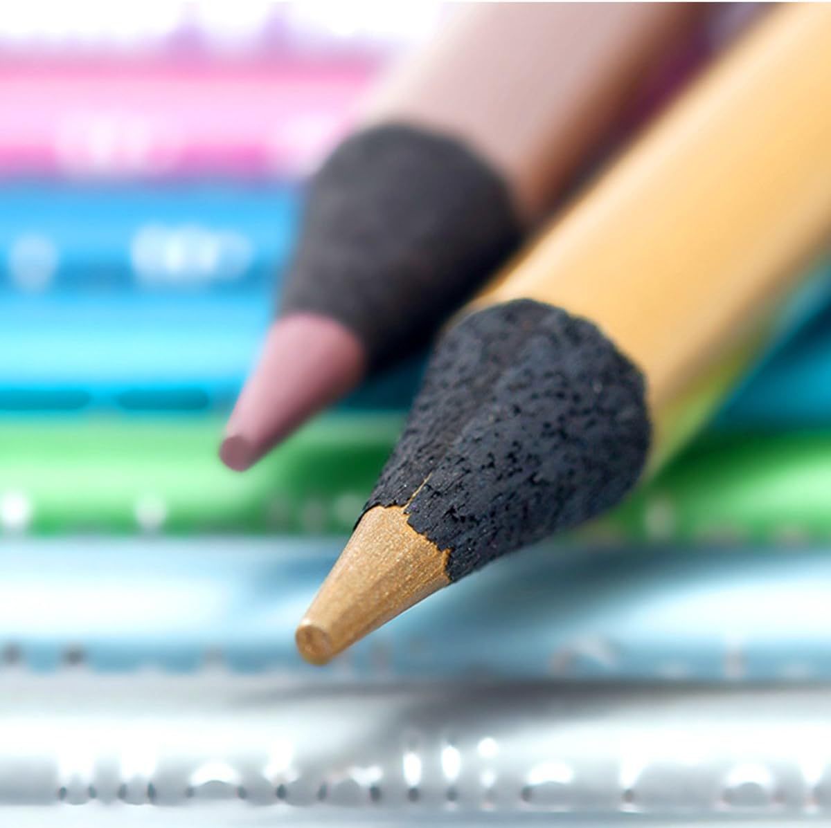 Ventas transfronterizas calientes de 12 colores metálicos lápiz de color negro madera metálica lápiz de color graffiti pincel creativo para niños