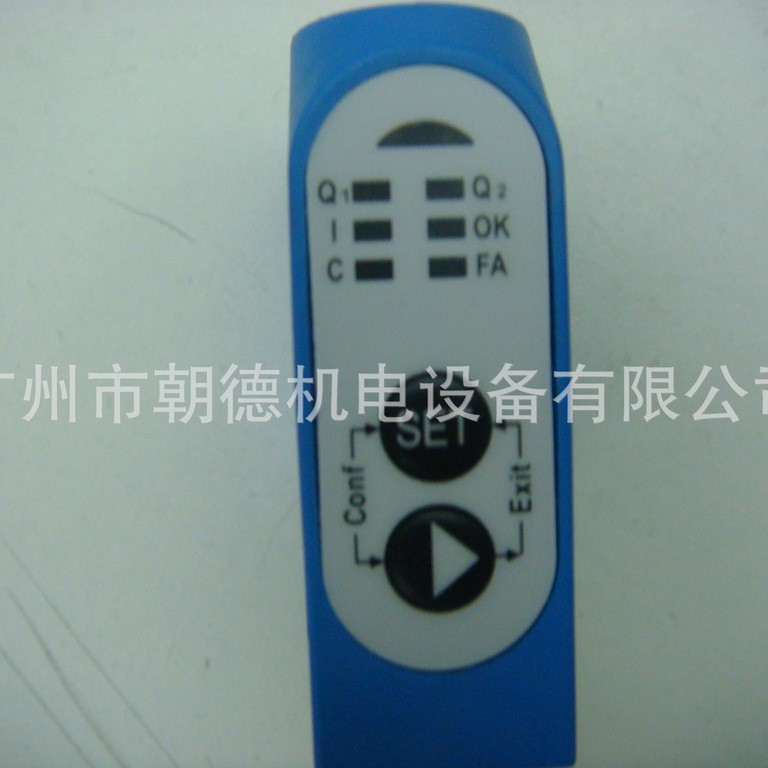 SENSOPART  FT50RLA-220-SIL8   光电开关