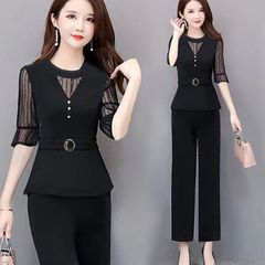 ファッションスーツの女性春秋夏の新型高級服は背が低くて、身を修めています。