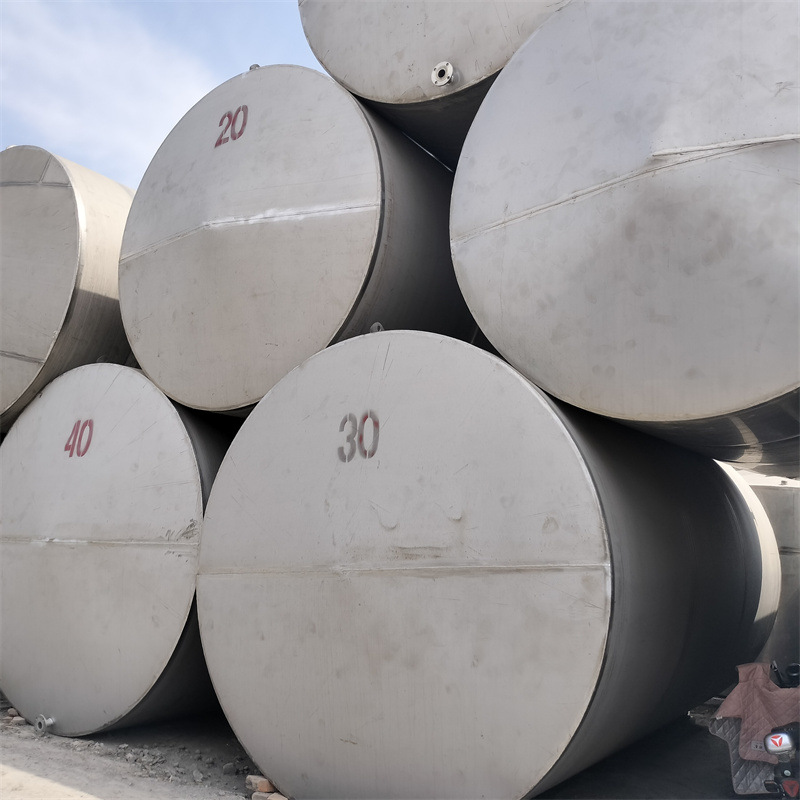 二手储罐 立式304级储存罐 平底 配带人孔 可全新