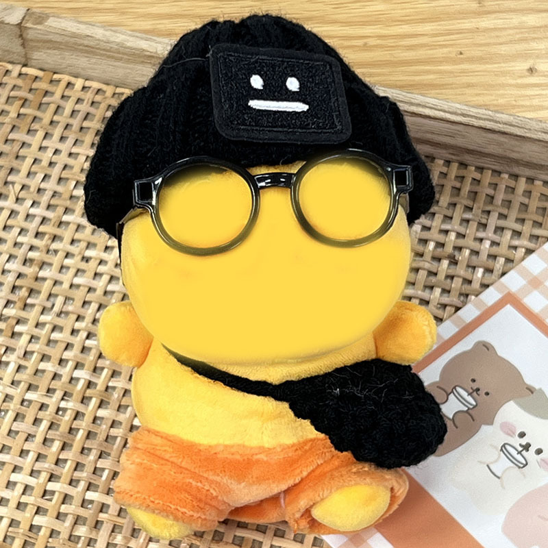 Smiley hat + black frame glasses + black satchel (doll not included)