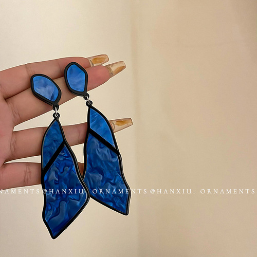 Silver Needle Love Flower Geometric Irregular Earrings Internet Celebrity Fashion Design Earrings Korean Retro Pearl Earrings