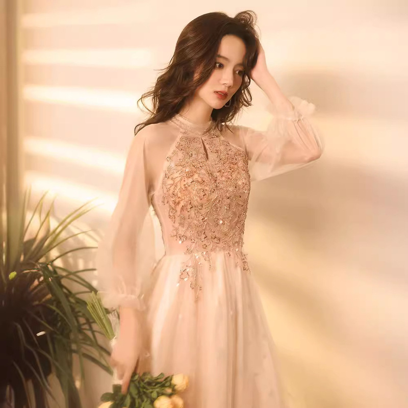 Champagne-Colored Graduation Evening Dress with a Fairy-Like Temperament, Long-Sleeved Evening Gown for Petite Figures, Bridesmaid Dress, Sister Dress, Wholesale Champagne-Colored Graduation Evening Dress with a Fairy-Like Temperament, Long-Sleeved Evening Gown for Petite Figures, Bridesmaid Dress, Sister Dress, Wholesale