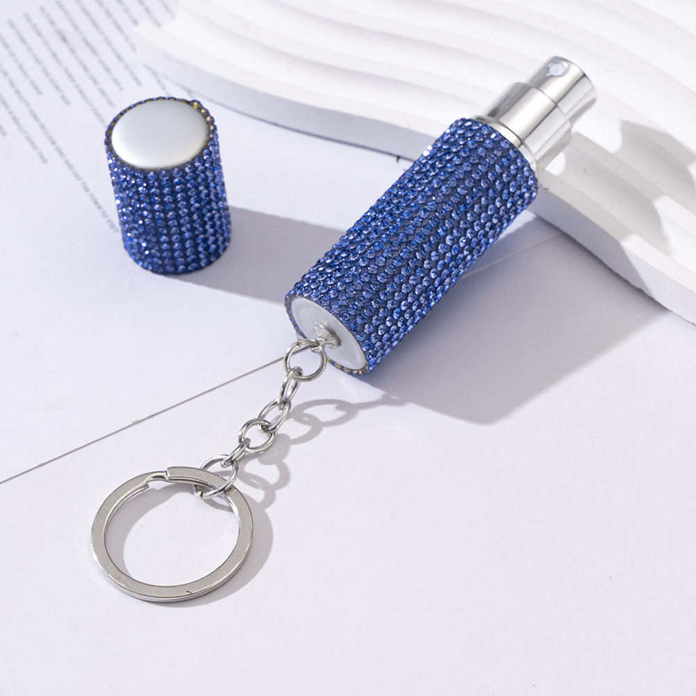 Daily Occasion Glam Solid Color Plastic Rhinestones Women's Keychain