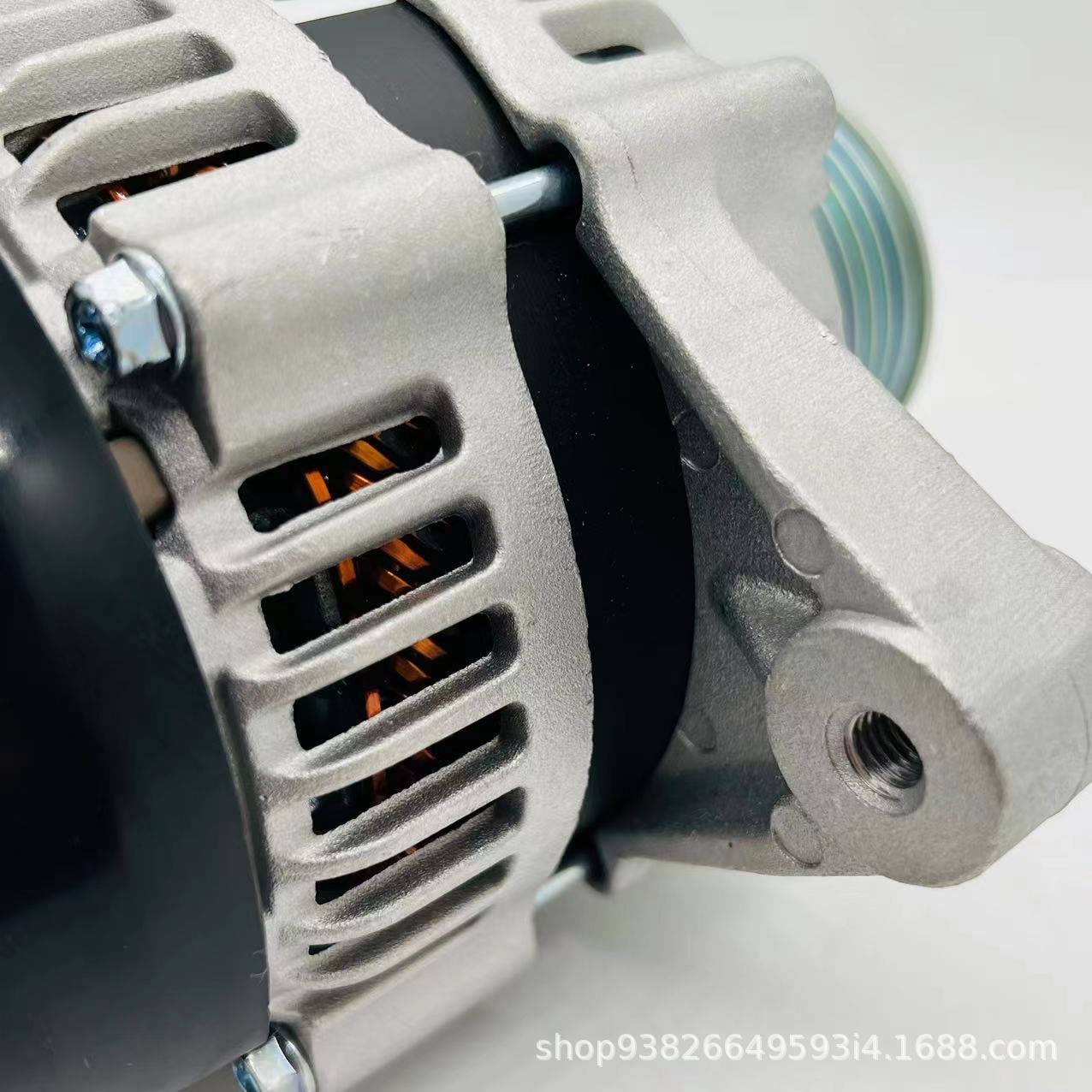 270600 L190 Is Suitable for Toyota Car Parts 27060-0l170 Generator 270600 L260 Wholesale