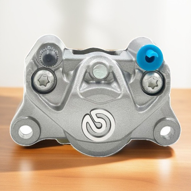 Silver white label comes with stainless steel screws