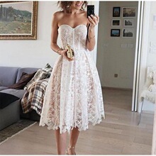 O 22105 Evening Gown with Lace Embroidery ���Y�� �羳�W����